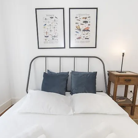 Bright Flat In Chiado! Lisboa