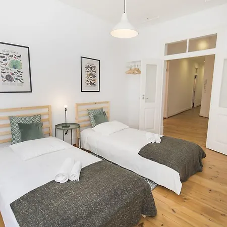 Bright Flat In Chiado! Lisbon